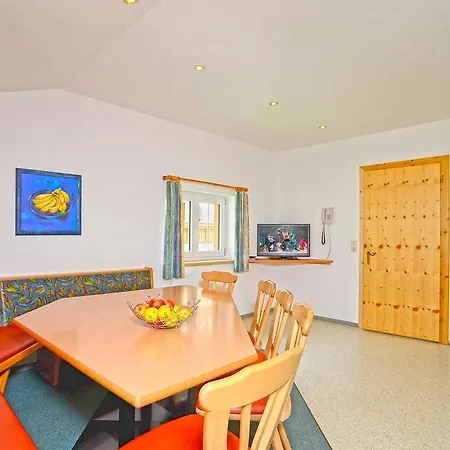 Ferienwohnung In - A 090.010-11 Apartment Ischgl